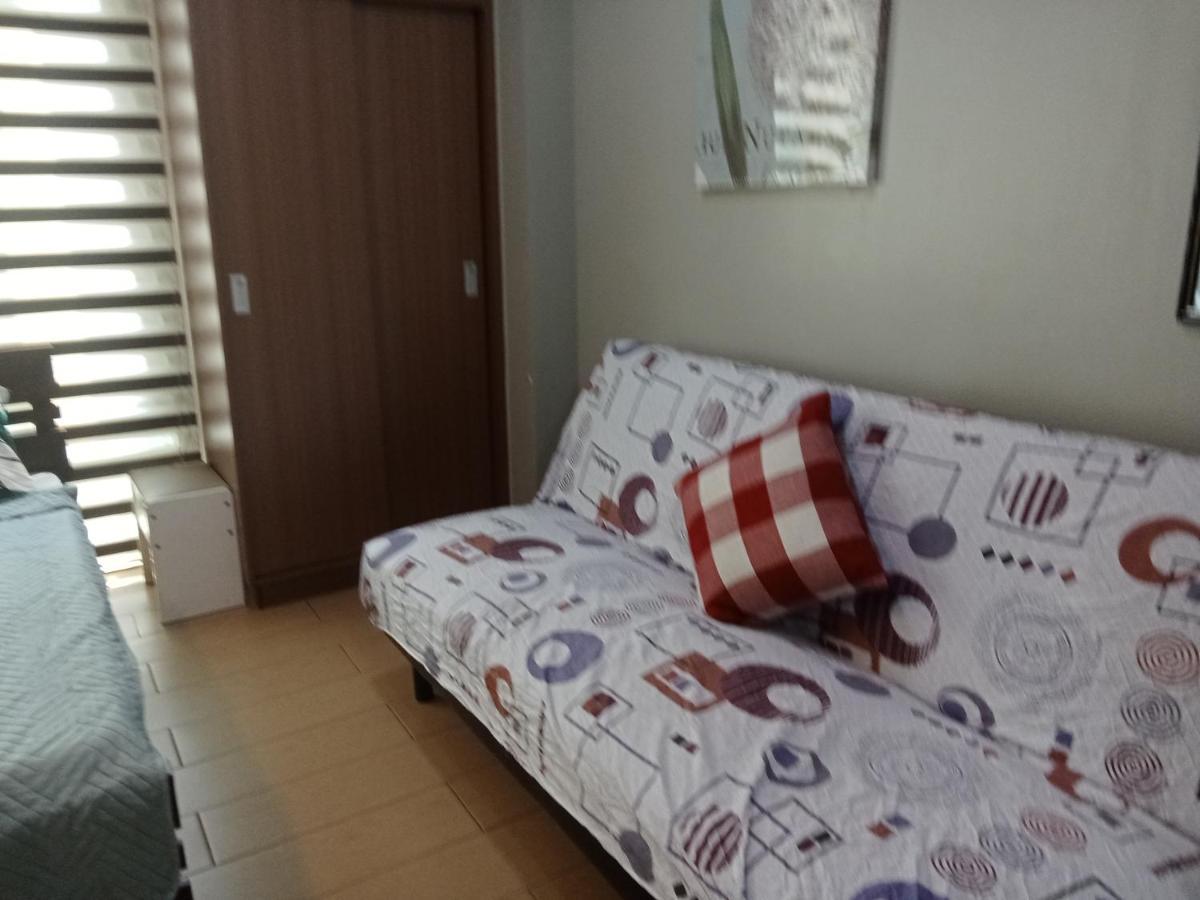 Henry'S Newport Condotel Pasay Dış mekan fotoğraf