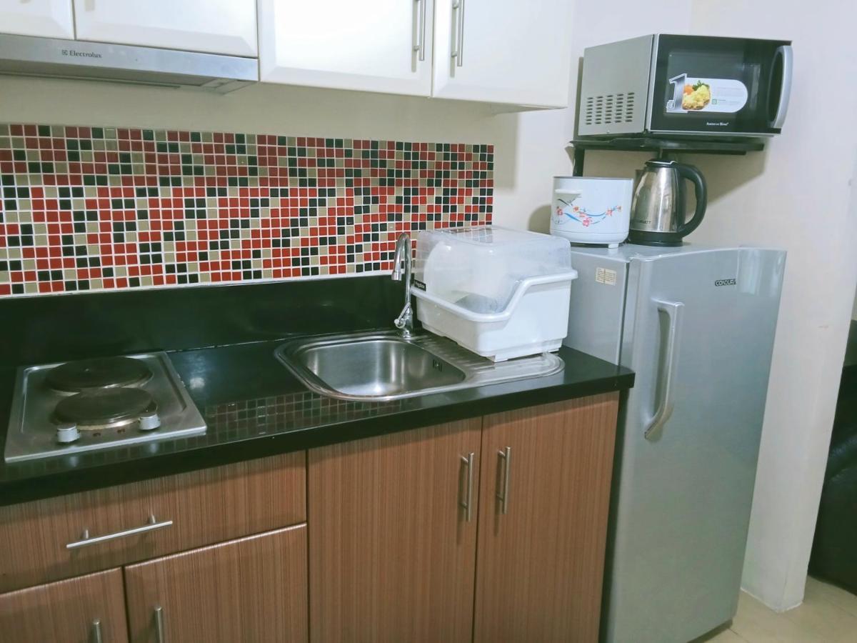 Henry'S Newport Condotel Pasay Dış mekan fotoğraf